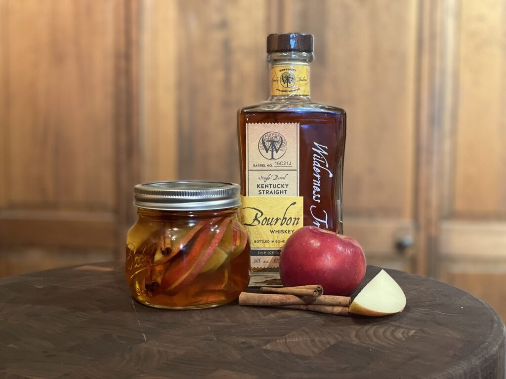 apple cinnamon bourbon Robert Forto