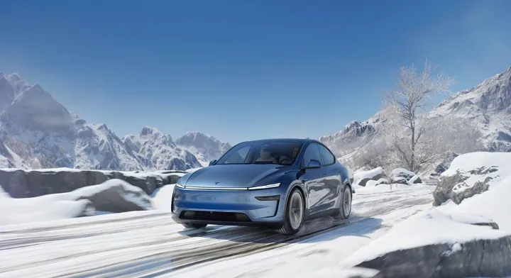 Mastering the Chill: Essential Tips for Driving a Tesla in Alaska